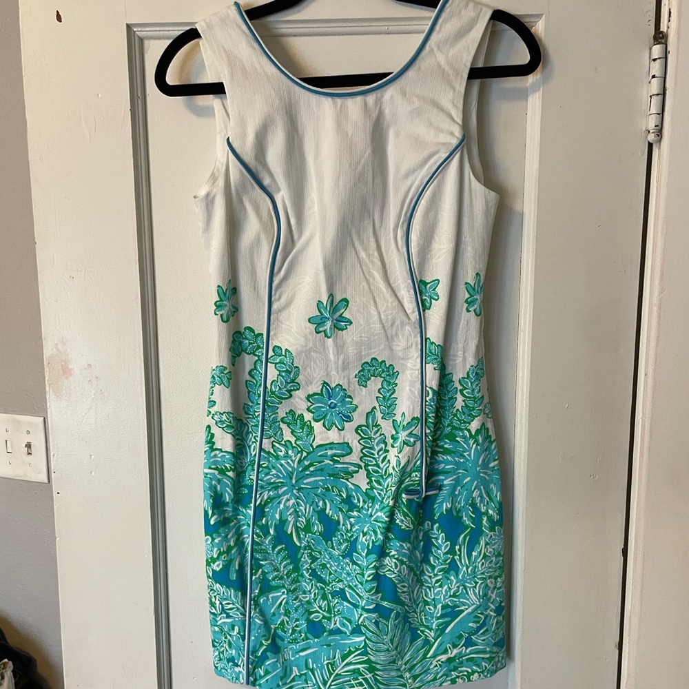 Lilly Pulitzer shift dress